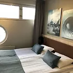 Hotel Pilot Airport Vantaa