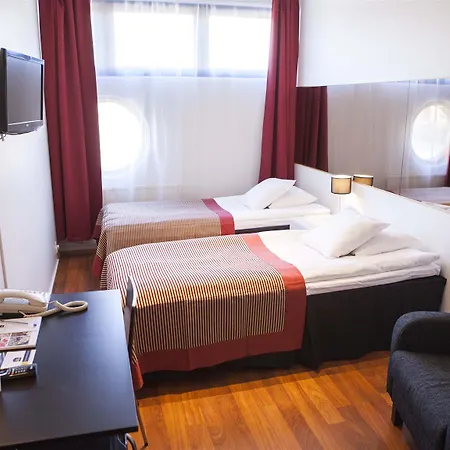 Hotel Pilot Airport