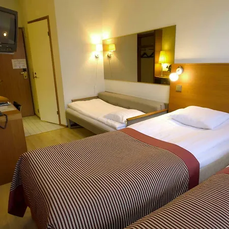 Hotel Pilot Airport